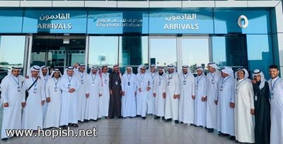 وصول رئيس واعضاء فن المزهوم لمطار الامير خالد بن عبدالعزيز