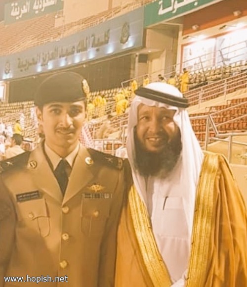 نبارك للملازم عبدالعزير بن سعيد ‏المرواني الجهني تخرجه من كلية ‏الملك عبدالعزيز الحربيه بالرياض
